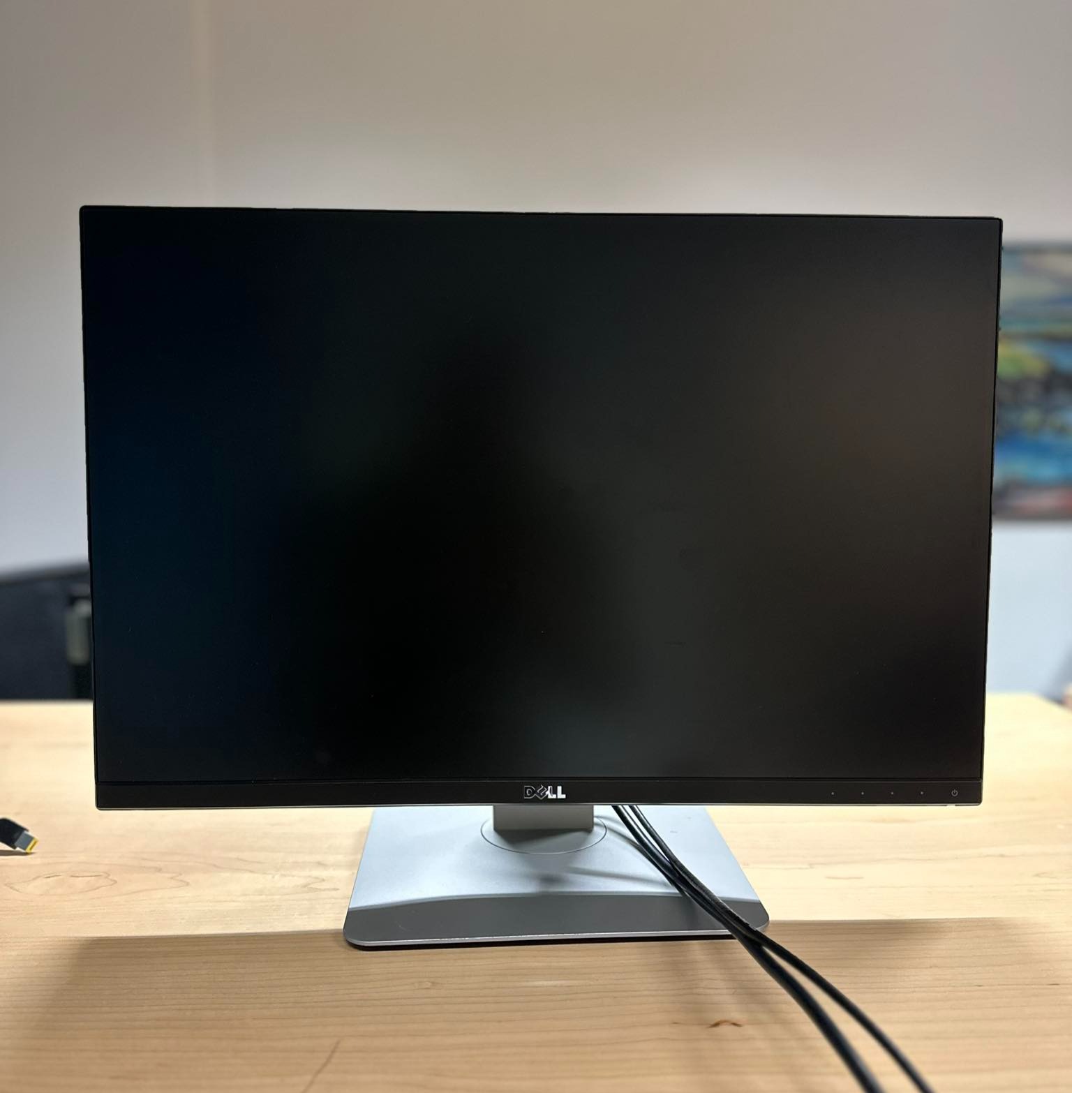 Dell Ultrasharp tölvuskjár, 24'' 2