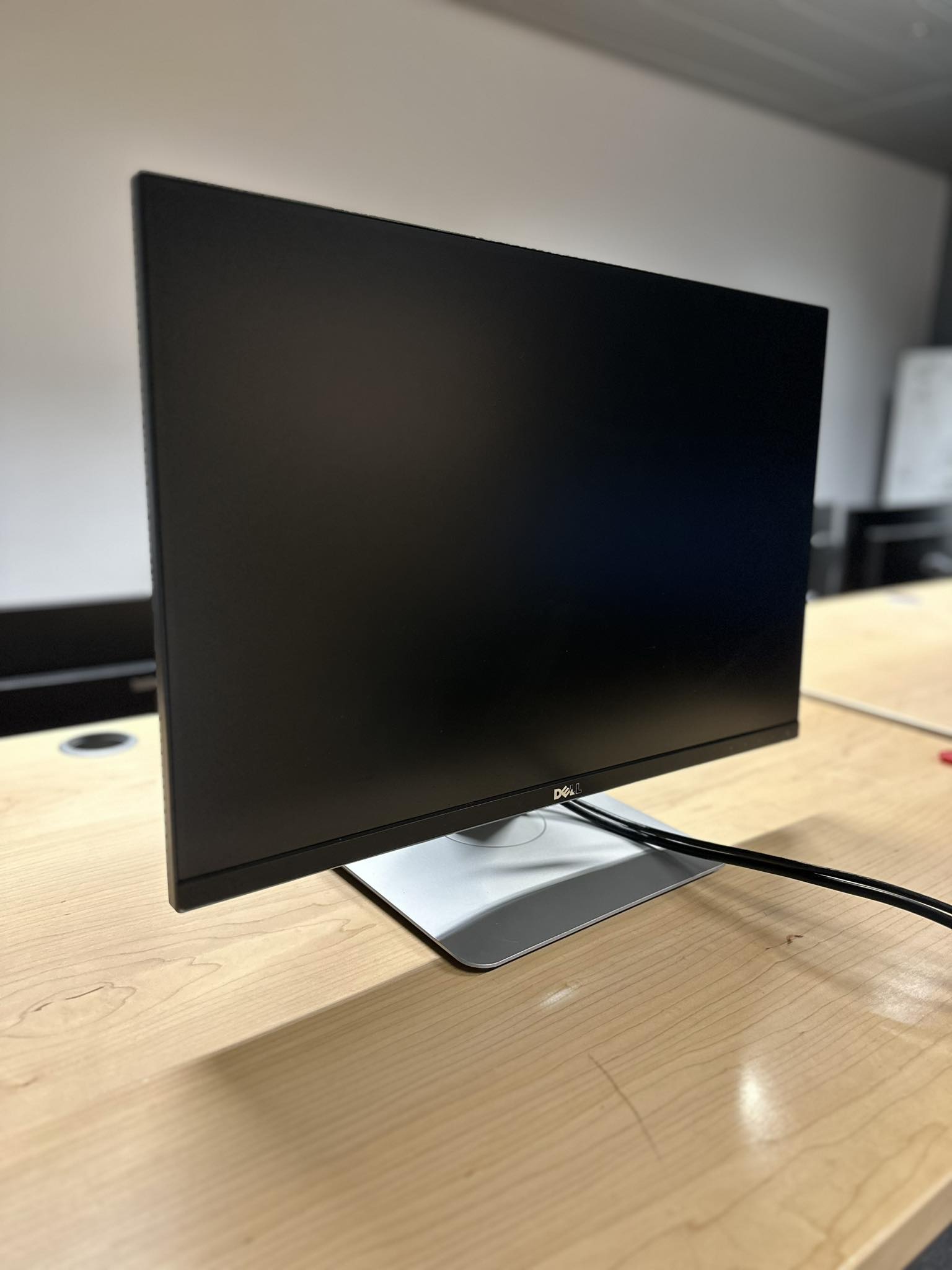 Dell Ultrasharp tölvuskjár, 24''